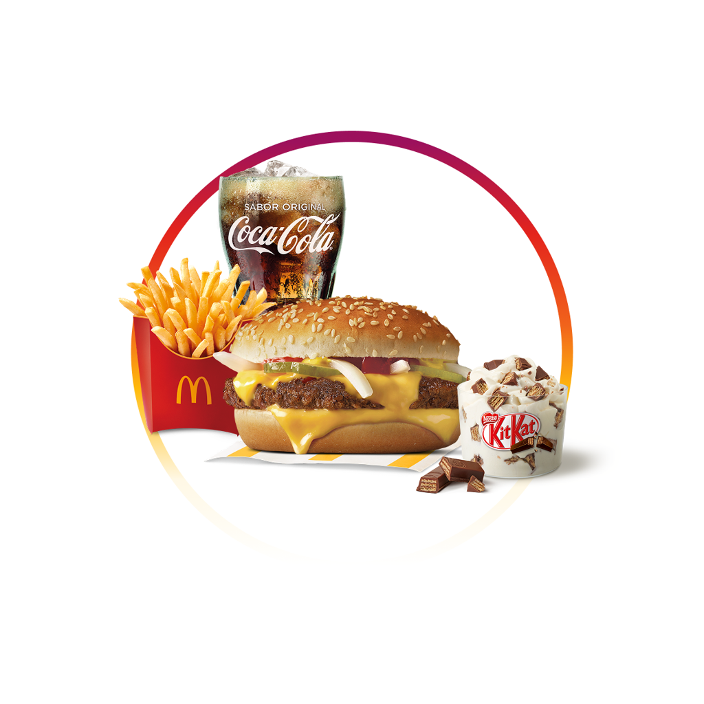 McMenú® Cuarto de Libra Mediano + Mini McFlurry® a elegir por 1200 puntos